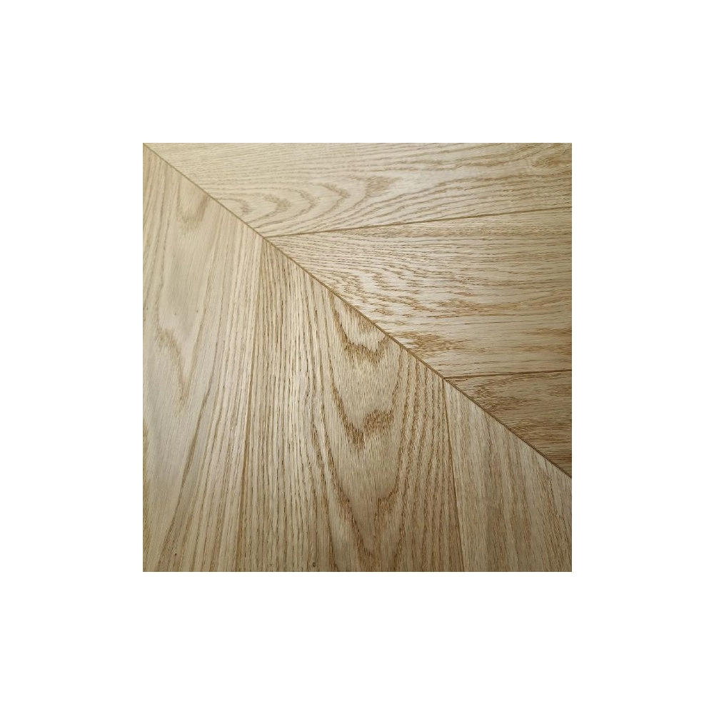 Dąb Natur Classic (Chevron – jodełka francuska) Olejowosk, Szczotkowanie, Fazowanie V4 Wymiary: 560x140x14,5/3,0(+/-0,5) mm