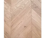 Dąb Eco (Chevron – jodełka francuska) Olejowosk, Szczotkowanie, Fazowanie V4 Wymiary: 510x90x10,5/2,5(+/-0,5) mm
