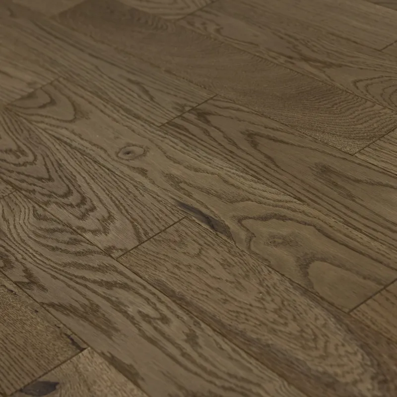 Dąb Cortino (Fertig Parkiet) Olejowosk, Szczotkowanie, Fazowanie V4 Wymiary: 480x65x10,5/2,5(+/-0,5) mm