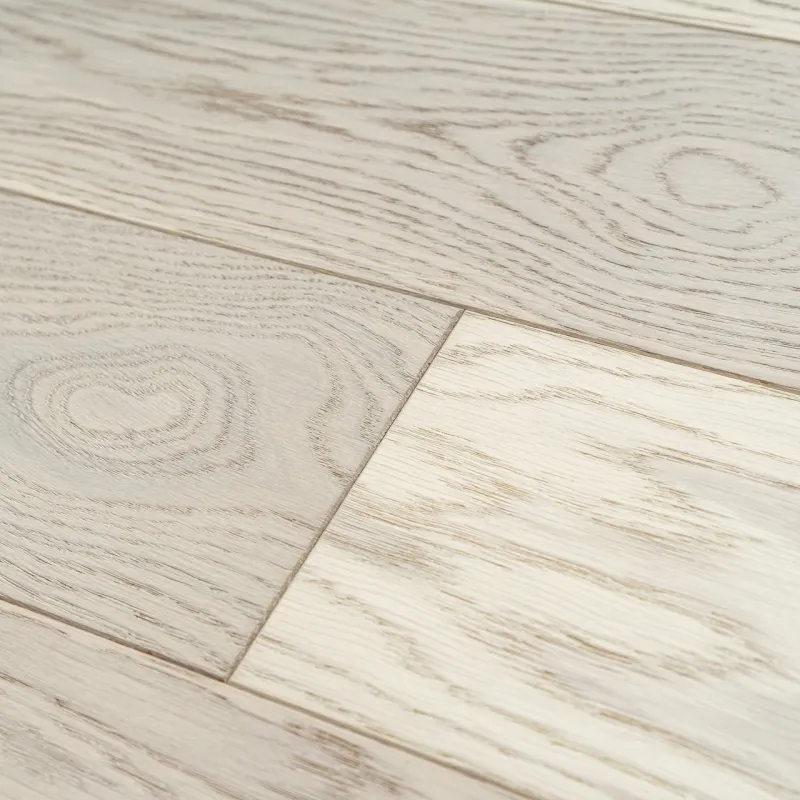 Simply Floor Dąb Oslo 120 (Fertig Deska) Olejowosk, Szczotkowanie, Fazowanie V4 Wymiary: 1200-700x120x14,5/3,0(+/-0,5) mm