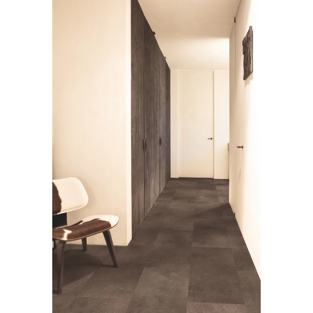 Panel Winylowy Quick Step Ze Zintegrowanym Podkładem Alpha Oro Skała Cynamonowa AVSTU40233